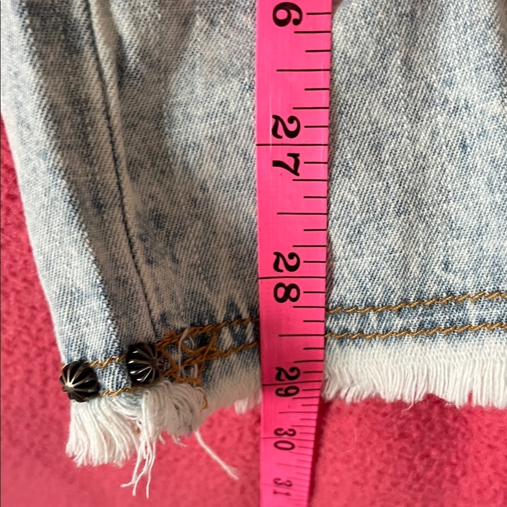 POL Distressed Wide Leg Jeans in Blue And White - Picture 11 of 12